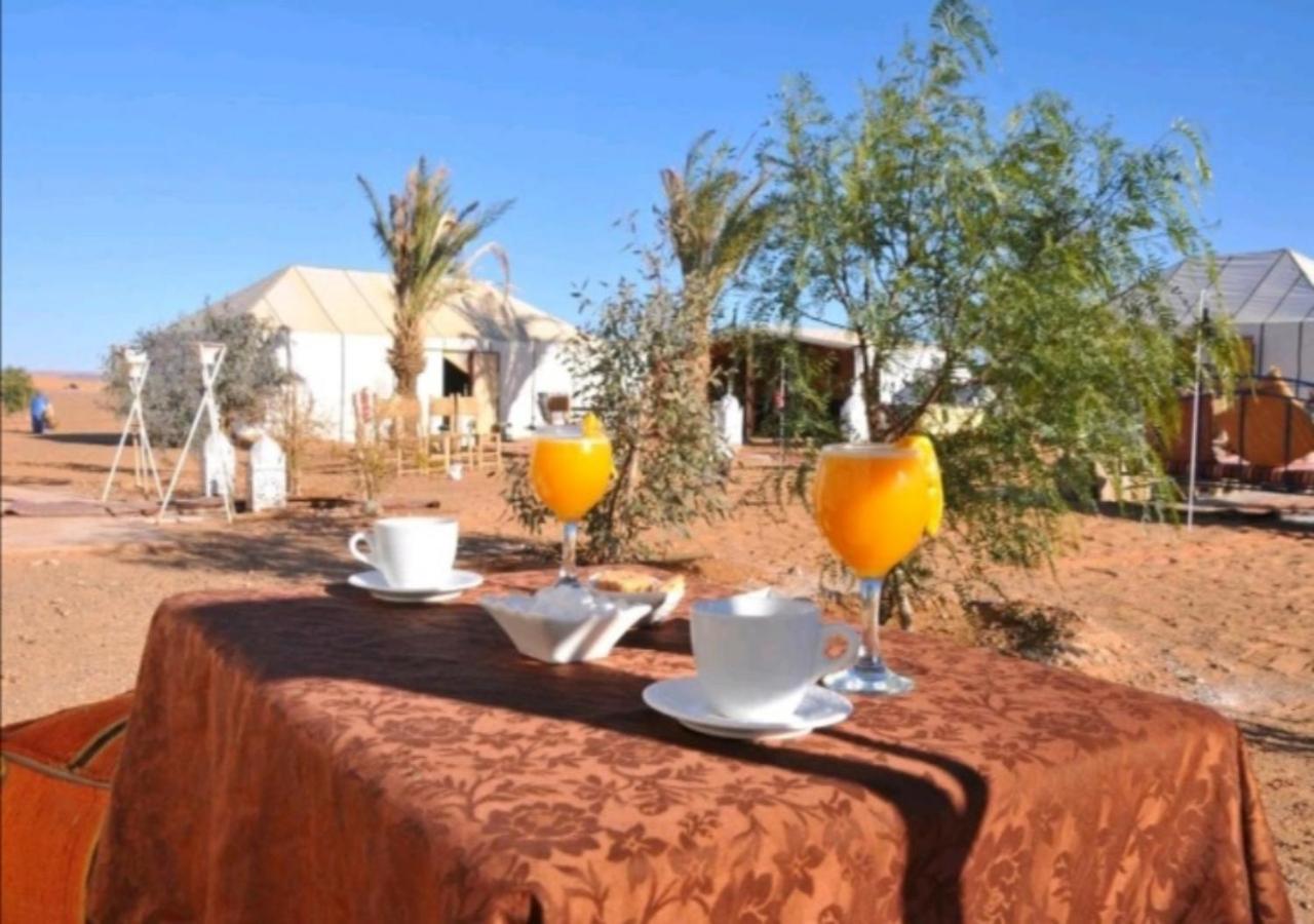 Camels House Bed & Breakfast Hassilabied Bagian luar foto